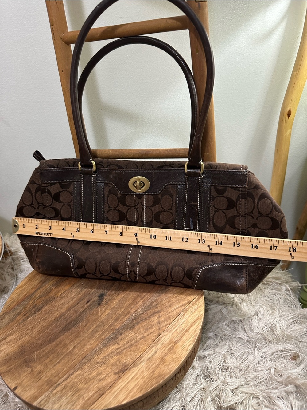 Coach Purse 11063 Brown Hampton Signature
Shoulder Tote Turnlock As Is Damaged - Picture 15 of 17